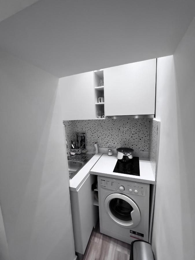 Luxury Apartment In Blloku Area Tirana Zewnętrze zdjęcie