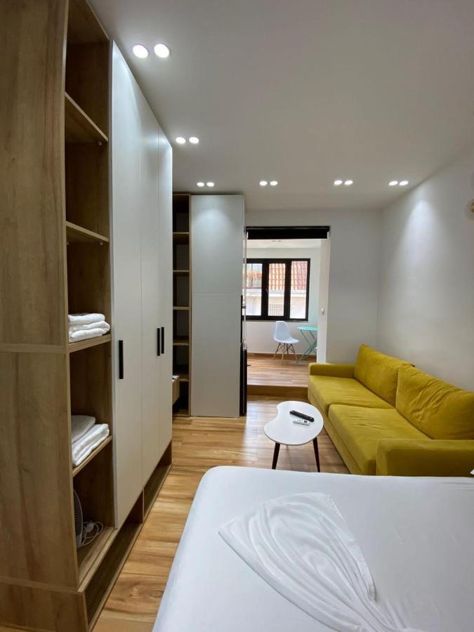 Luxury Apartment In Blloku Area Tirana Zewnętrze zdjęcie